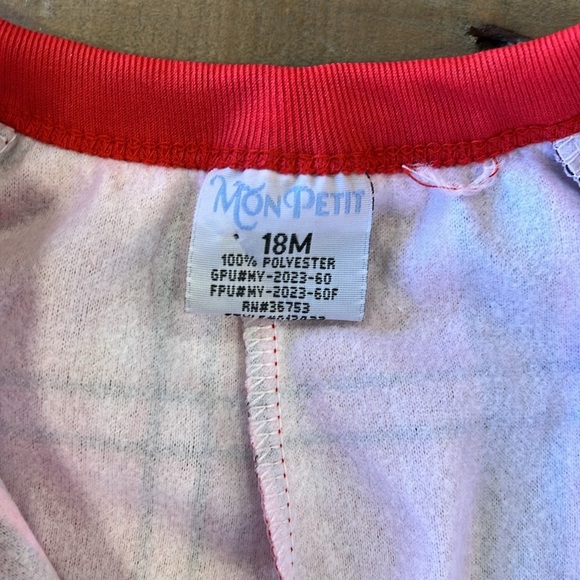 Mom petit red plaid zip front sleeper nwot - Picture 3 of 4